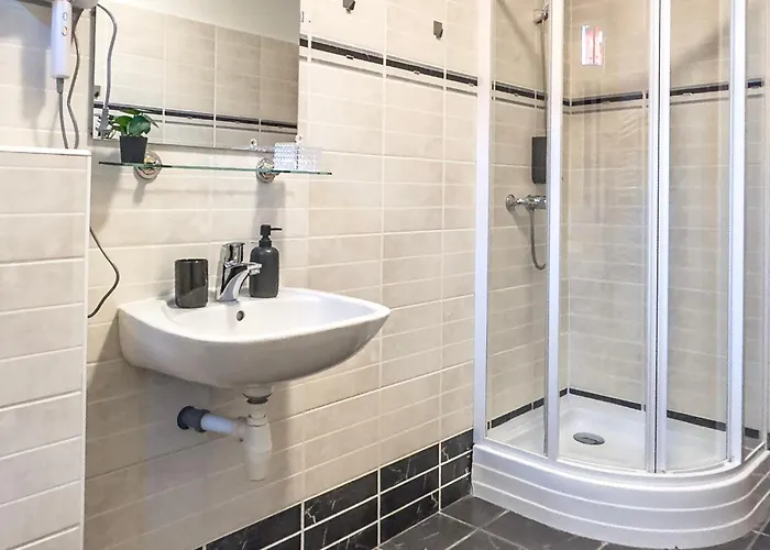 Szálloda Hotel Central 3*