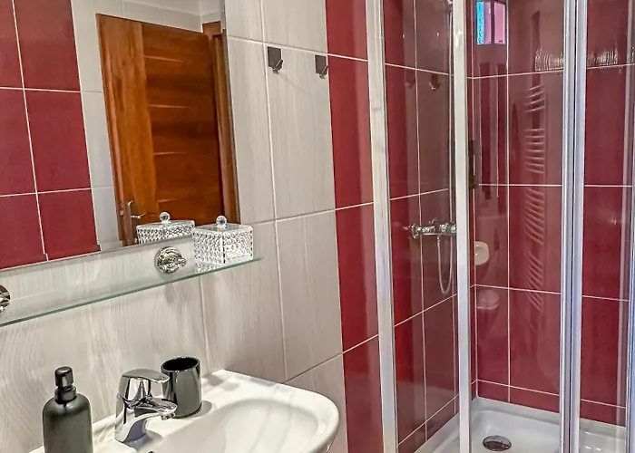 Hotel Central Hotel 3*